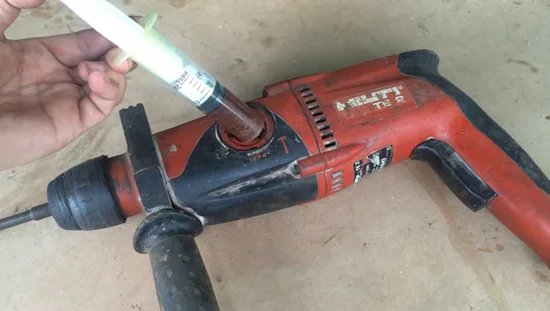 Do You Need to Grease the Hammer Drill to Remove It