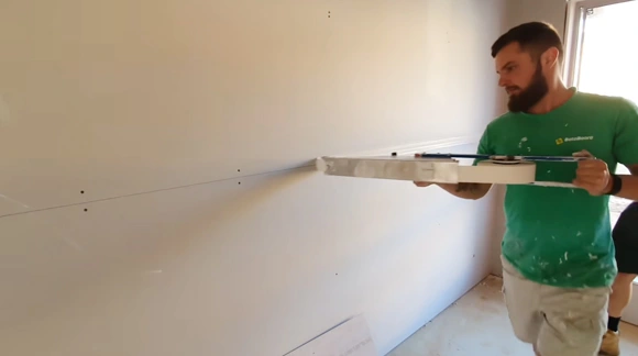 How to Choose the Best Tools for Drywall Taping
