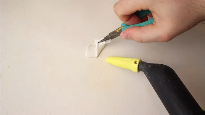 How to Remove Double Sided Tape from Drywall