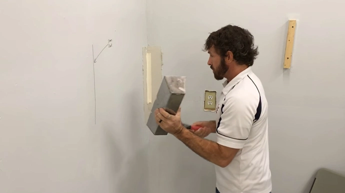 How to Repair Drywall Corner Tape