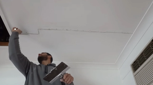 Is Caulk Able to Fix a Ceiling Drywall Crack