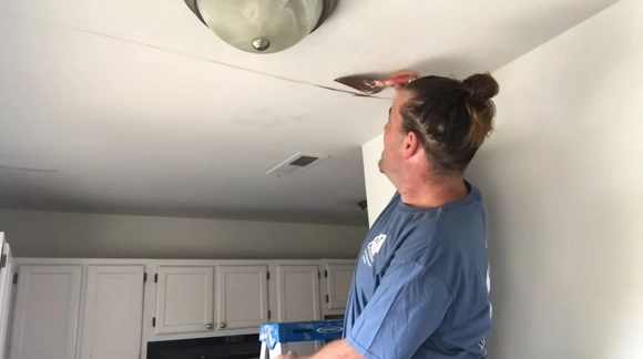 What Causes Ceiling Drywall to Crack