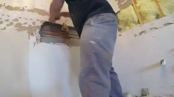 Why Do You Need to Repair Drywall Before Tiling