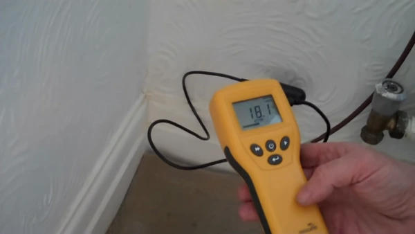 How Accurate Are Drywall Moisture Readers