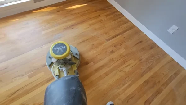 Wooden floor sander