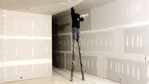 How Do You Walk on Drywall Stilts