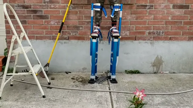 How To Build Drywall Stilts