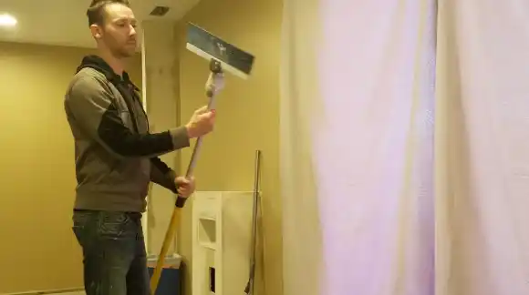 Wall Cleaner with Long Handle
