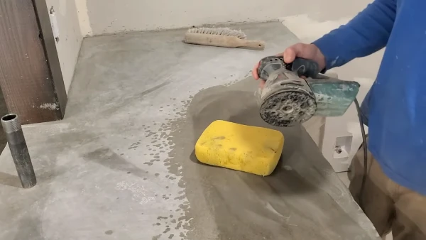 Wet-Sanding Considerations When Operating an Orbital Sander