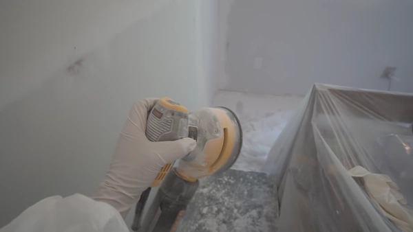 What Can You Not Do With an Orbital Sander When Sanding Drywall