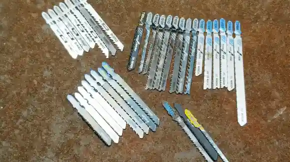 What Type of Jigsaw Blade Should Be Used to Cut Drywall