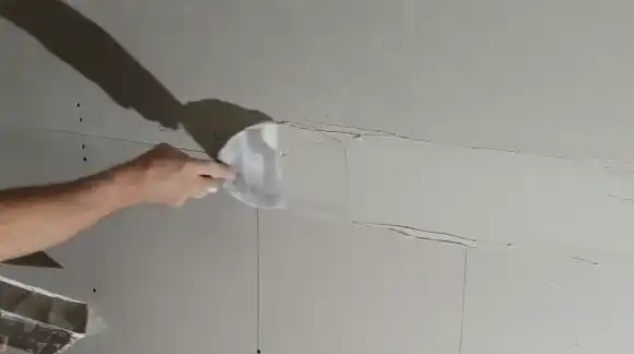 When Mudding Drywall